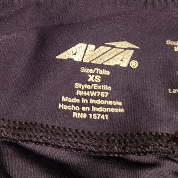 Avia Women's Black and Gray Shorts - Picture 4 of 7